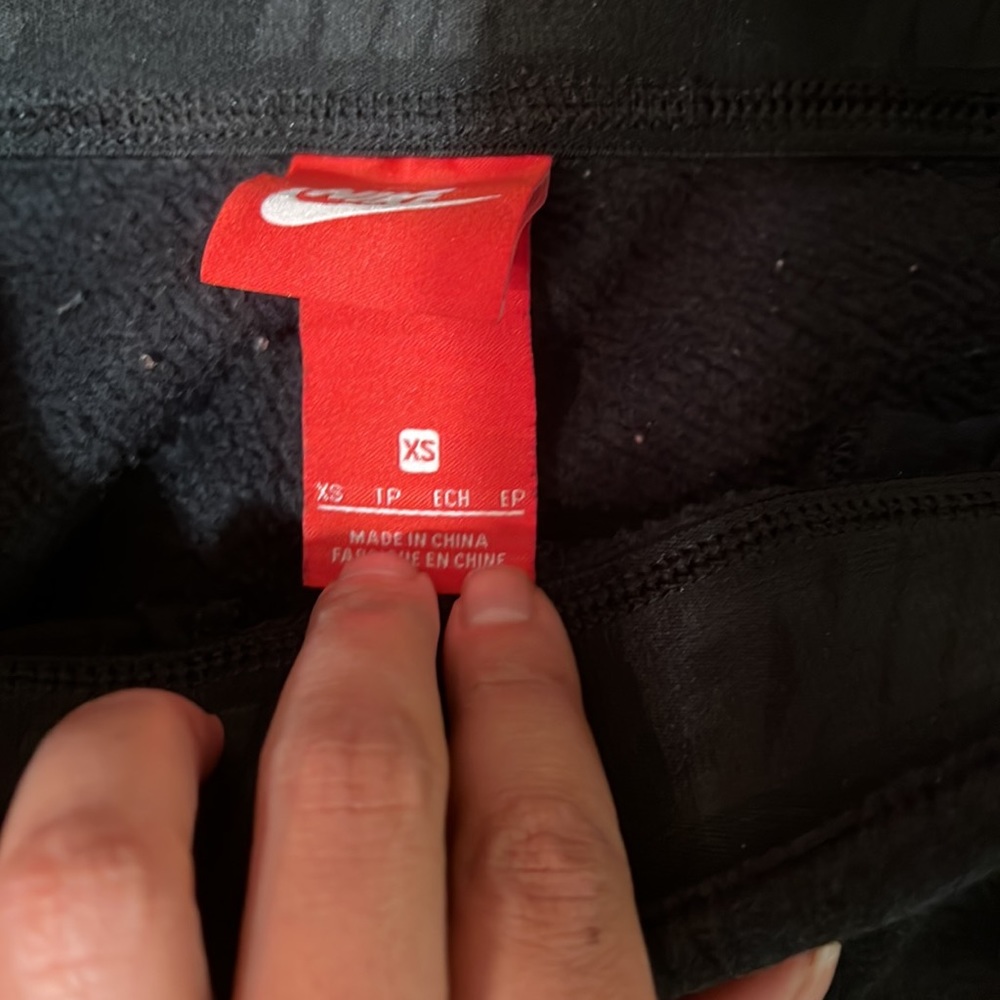 Nike Sweat Shorts - Picture 3 of 3